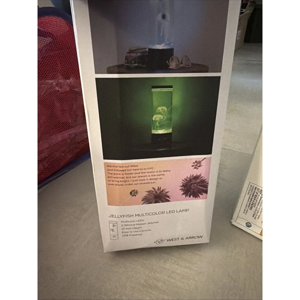 West & Arrow Jellyfish Lamp Multicolor LED USB-Powered Motion Jellyfish
